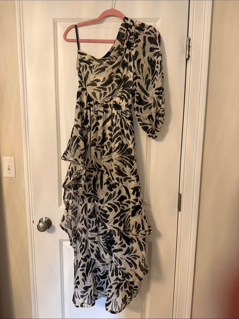 Alexis for Target One-Shoulder Black and Cream Leaf-Print Ruffled Dress